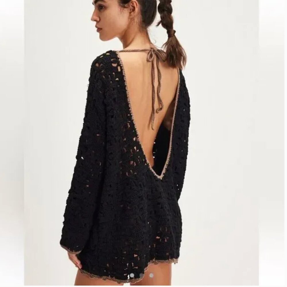 Free People Rue Crochet Tunic Sweater in Black Combo NWOT - xs